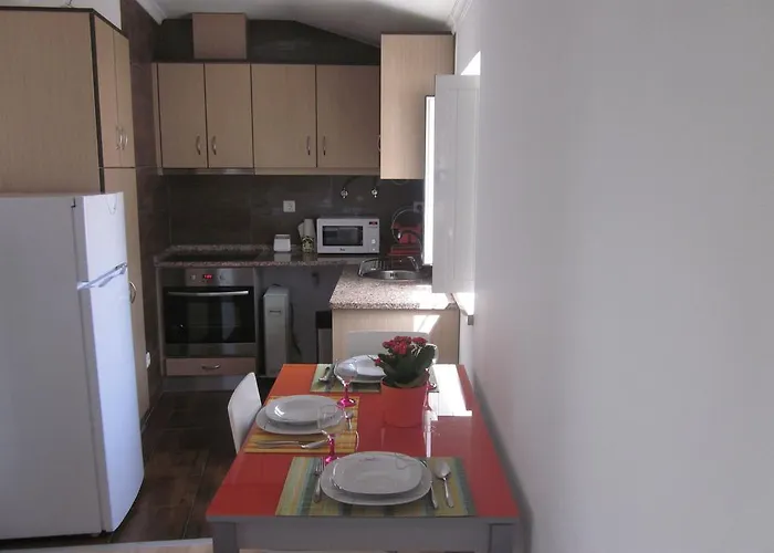 Casa de Férias Casinha Da Pedra *